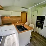 For 2, Big Windows, Nature, Balcony, 5min From Bled