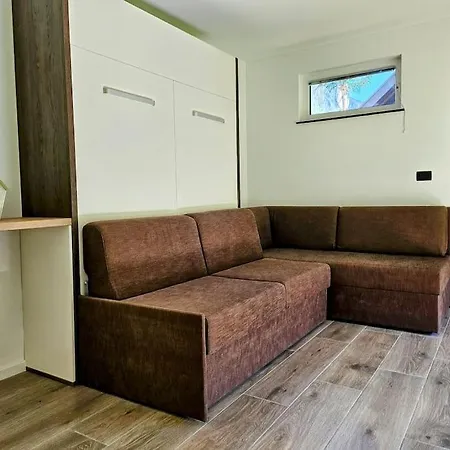 For 2, Big Windows, Nature, Balcony, 5min From Bled Apartment *