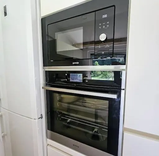 For 2, Big Windows, Nature, Balcony, 5min From Bled Apartment *